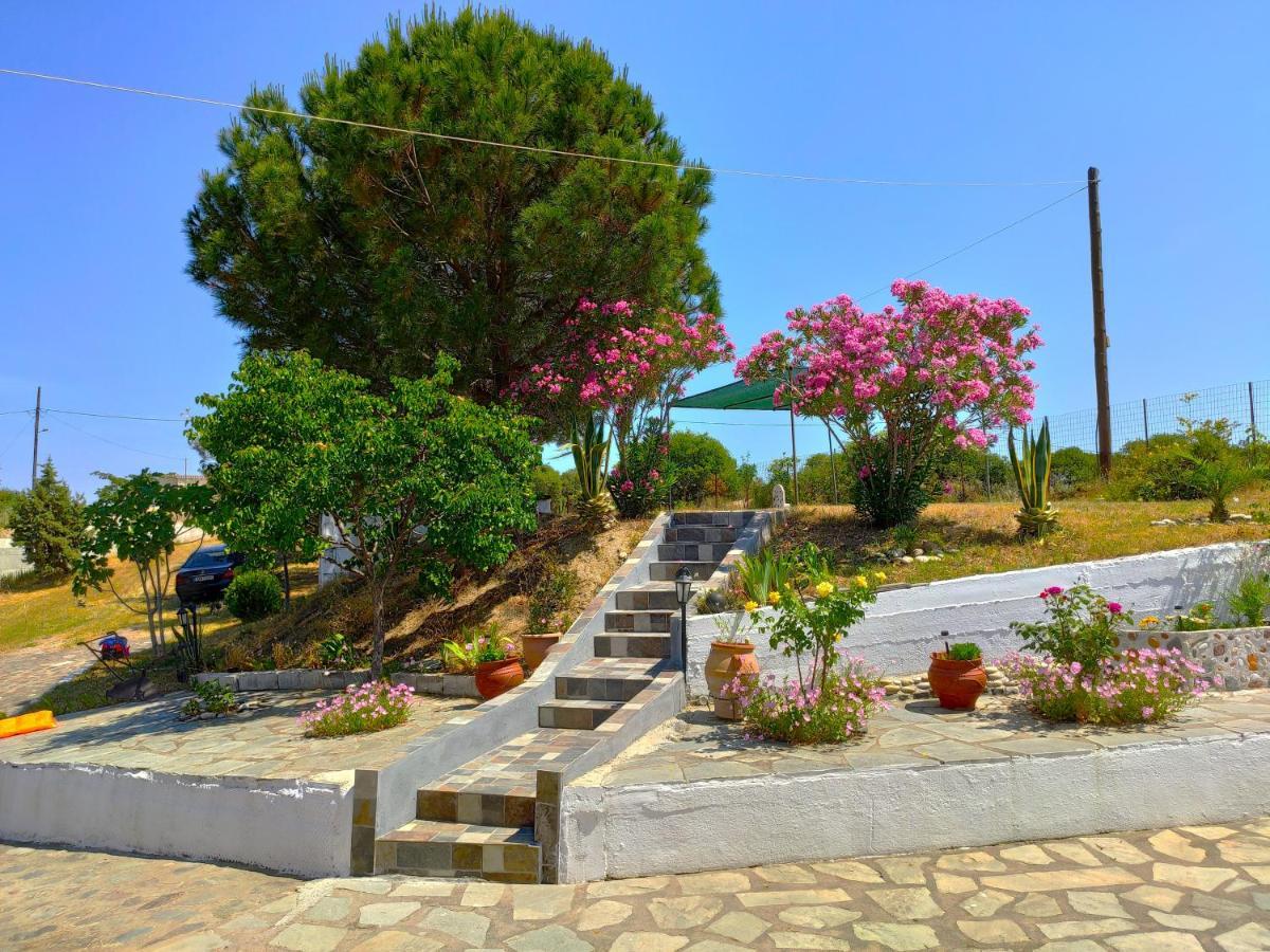 Vanna'S Holiday House Ierissos Eksteriør billede