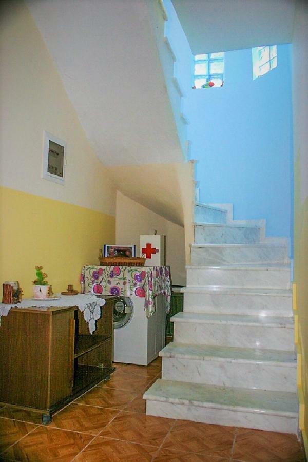 Vanna'S Holiday House Ierissos Eksteriør billede